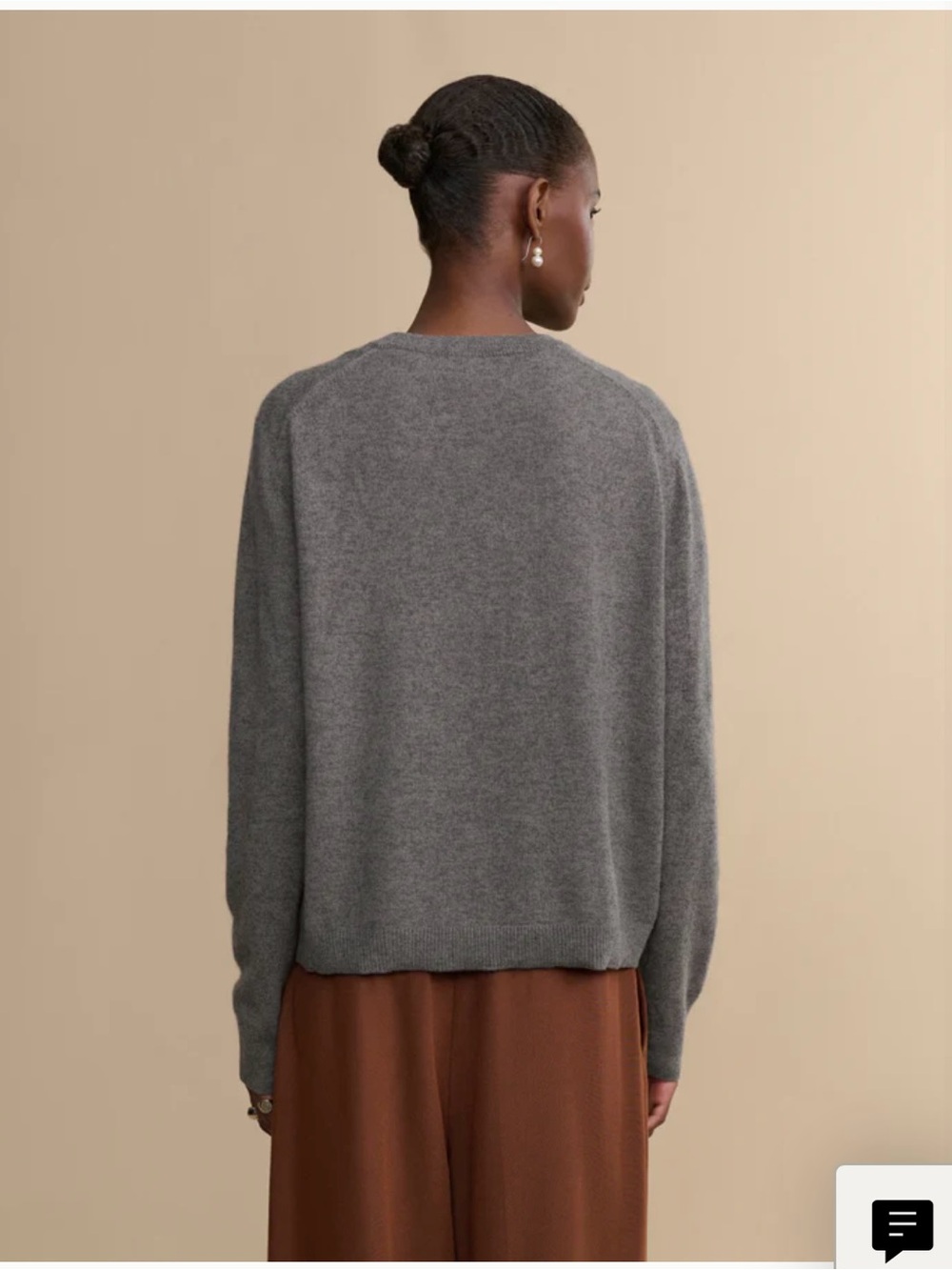 Jenni Kayne Flynn cashmere Vneck sweater in Shadow - Picture 8 of 9